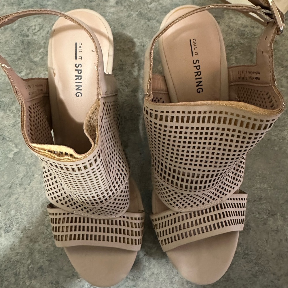 Call it Spring dress wedge
